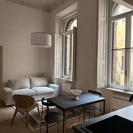 Designer Loft In Rome